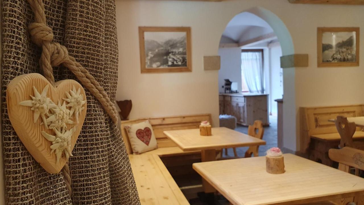 Albergo Meuble Victoria เอารอนโซ ดิ คาโดเร ภายนอก รูปภาพ